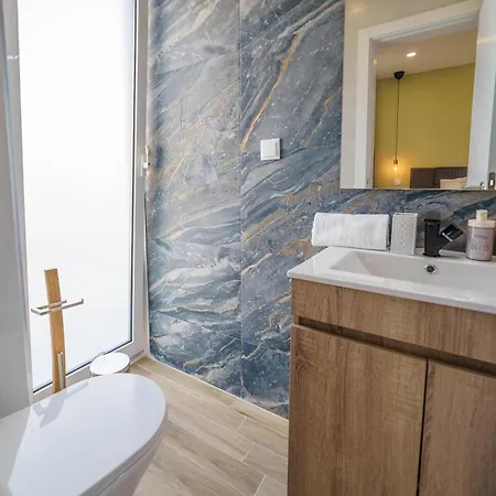 Хостел Atlantic Bliss *