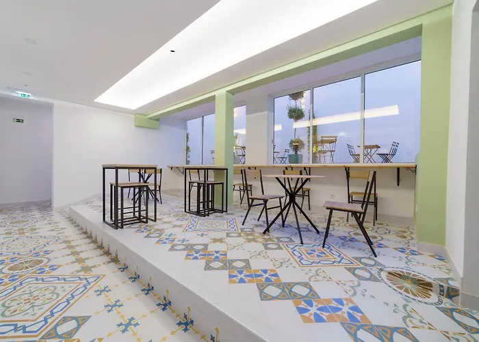 Atlantic Bliss Hostel *